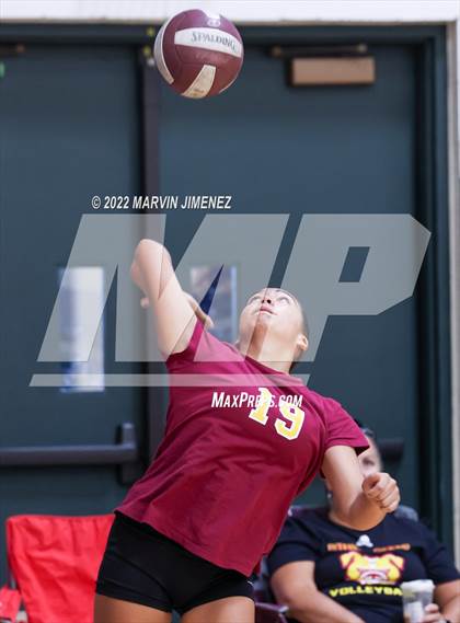 Thumbnail 3 in Highland vs Pacifica Christian (Burbank JV Tournament) photogallery.