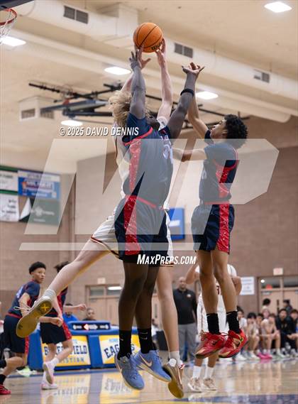 Thumbnail 3 in Legacy Christian Academy vs. Destiny Christian Academy (Meet in the Middle Classic) photogallery.