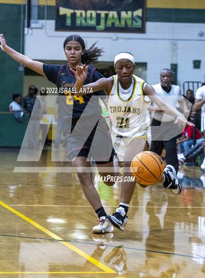Thumbnail 1 in Lumberton @ Pine Forest photogallery.