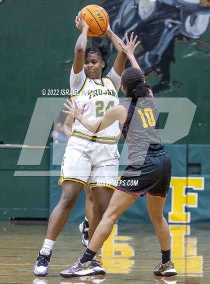 Thumbnail 3 in Lumberton @ Pine Forest photogallery.