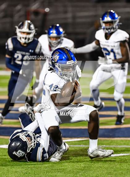 Thumbnail 2 in Charter Oak @ Los Osos photogallery.