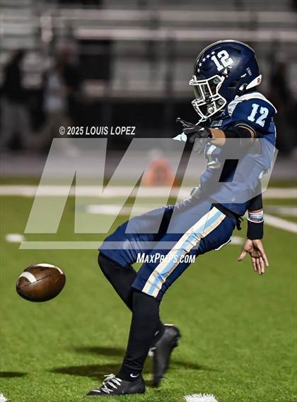 Thumbnail 3 in Charter Oak @ Los Osos photogallery.