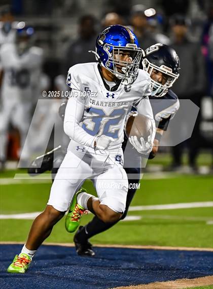 Thumbnail 1 in Charter Oak @ Los Osos photogallery.