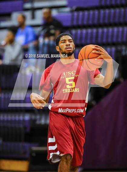 Thumbnail 2 in Executive Prep Academy of Finance vs USC Hybrid photogallery.