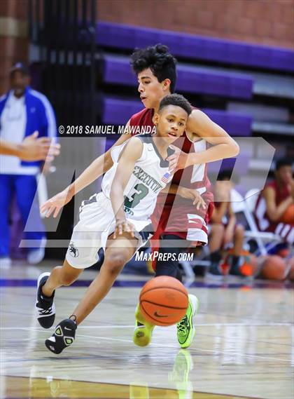 Thumbnail 3 in Executive Prep Academy of Finance vs USC Hybrid photogallery.