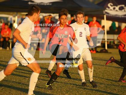 Thumbnail 2 in Harvard-Westlake vs. Huntington Beach (22nd Annual SoCal Soccer Classic) photogallery.