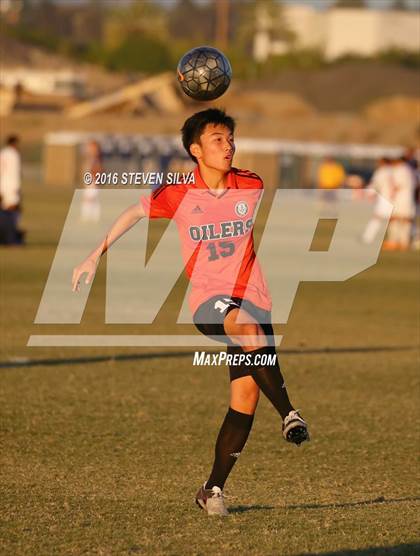 Thumbnail 2 in Harvard-Westlake vs. Huntington Beach (22nd Annual SoCal Soccer Classic) photogallery.