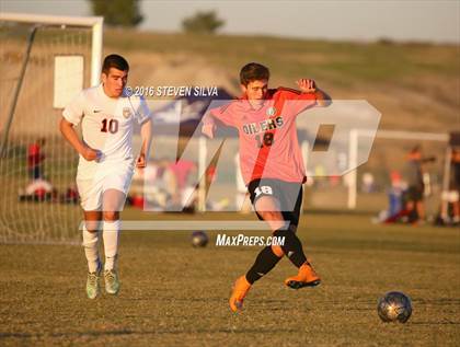Thumbnail 3 in Harvard-Westlake vs. Huntington Beach (22nd Annual SoCal Soccer Classic) photogallery.