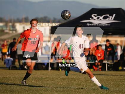 Thumbnail 3 in Harvard-Westlake vs. Huntington Beach (22nd Annual SoCal Soccer Classic) photogallery.