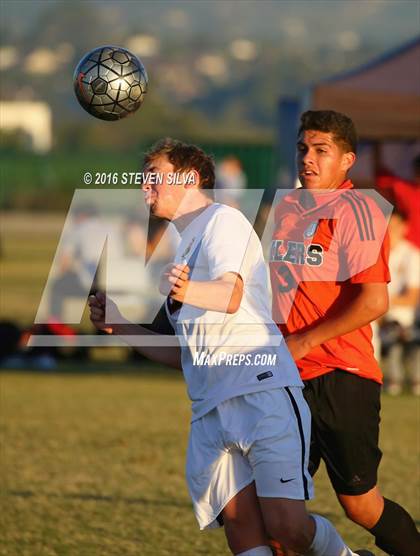 Thumbnail 3 in Harvard-Westlake vs. Huntington Beach (22nd Annual SoCal Soccer Classic) photogallery.