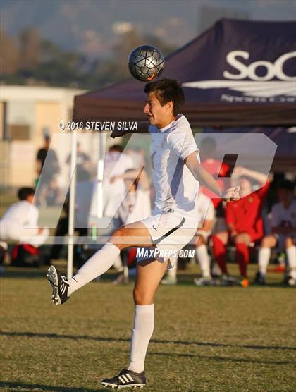 Thumbnail 3 in Harvard-Westlake vs. Huntington Beach (22nd Annual SoCal Soccer Classic) photogallery.