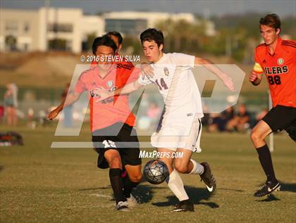 Thumbnail 1 in Harvard-Westlake vs. Huntington Beach (22nd Annual SoCal Soccer Classic) photogallery.