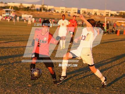 Thumbnail 3 in Harvard-Westlake vs. Huntington Beach (22nd Annual SoCal Soccer Classic) photogallery.