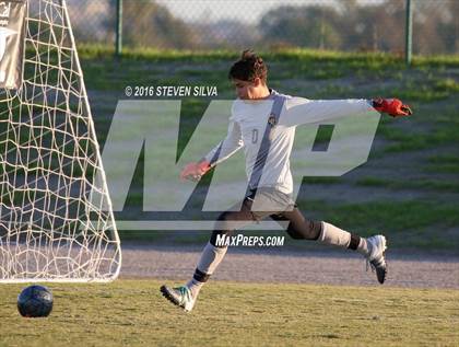 Thumbnail 2 in Harvard-Westlake vs. Huntington Beach (22nd Annual SoCal Soccer Classic) photogallery.