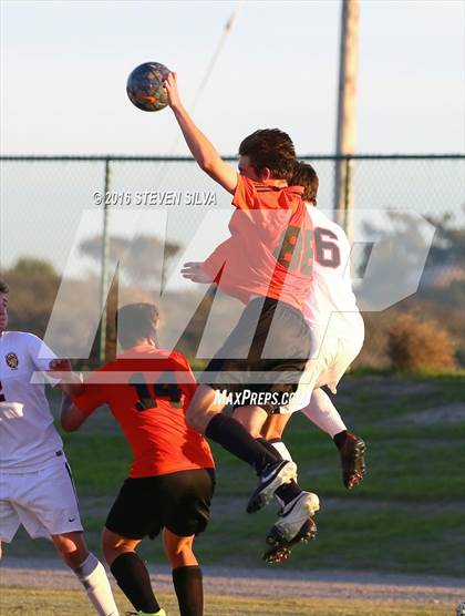 Thumbnail 1 in Harvard-Westlake vs. Huntington Beach (22nd Annual SoCal Soccer Classic) photogallery.