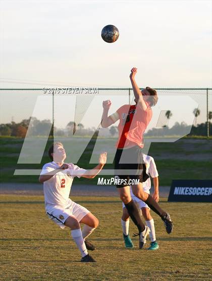 Thumbnail 2 in Harvard-Westlake vs. Huntington Beach (22nd Annual SoCal Soccer Classic) photogallery.