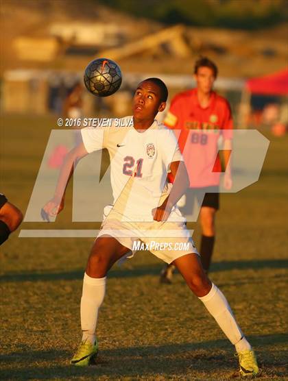 Thumbnail 2 in Harvard-Westlake vs. Huntington Beach (22nd Annual SoCal Soccer Classic) photogallery.