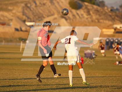 Thumbnail 1 in Harvard-Westlake vs. Huntington Beach (22nd Annual SoCal Soccer Classic) photogallery.