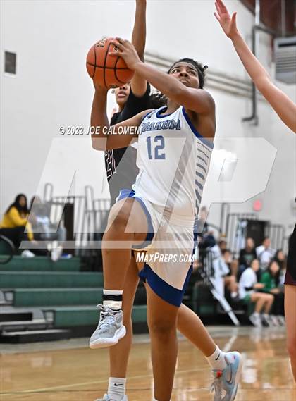 Thumbnail 3 in Davenport vs Yoakum (Marion Basketball Tournament) photogallery.