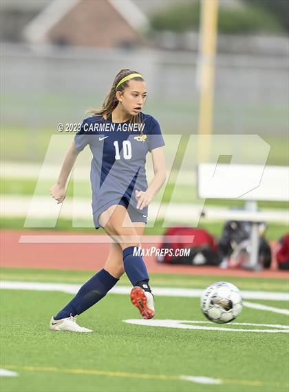 Thumbnail 2 in Cypress Ranch vs Langham Creek photogallery.
