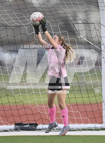 Thumbnail 2 in Cypress Ranch vs Langham Creek photogallery.