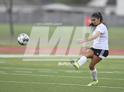 Thumbnail 2 in Cypress Ranch vs Langham Creek photogallery.