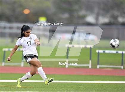 Thumbnail 2 in Cypress Ranch vs Langham Creek photogallery.
