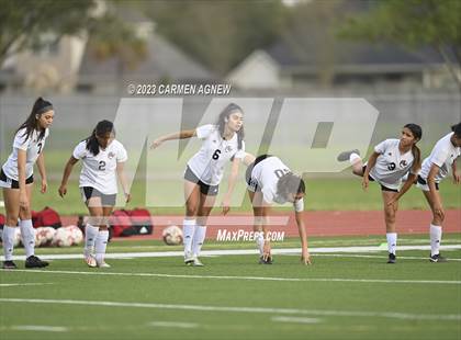 Thumbnail 2 in Cypress Ranch vs Langham Creek photogallery.