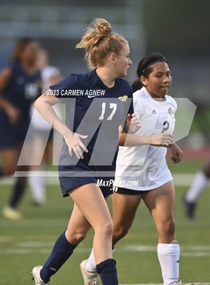 Thumbnail 2 in Cypress Ranch vs Langham Creek photogallery.