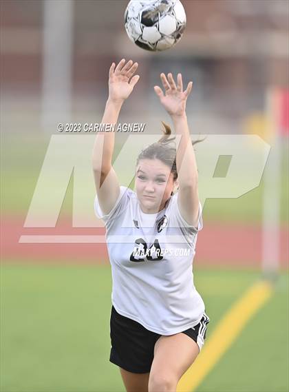 Thumbnail 2 in Cypress Ranch vs Langham Creek photogallery.