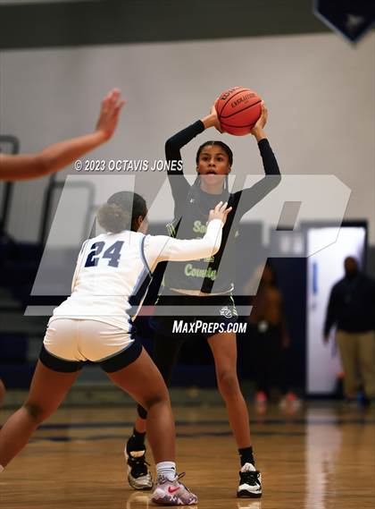 Thumbnail 3 in South County @ Charles J. Colgan photogallery.