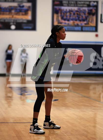 Thumbnail 1 in South County @ Charles J. Colgan photogallery.