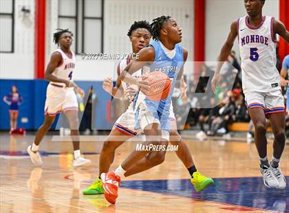 Thumbnail 1 in Eastridge @ Monroe photogallery.