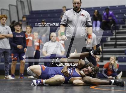 Thumbnail 2 in Lewisburg vs Center Hill photogallery.