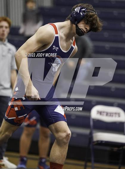 Thumbnail 2 in Lewisburg vs Center Hill photogallery.