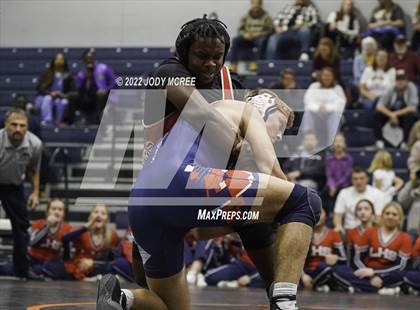 Thumbnail 3 in Lewisburg vs Center Hill photogallery.