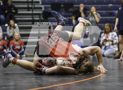 Thumbnail 2 in Lewisburg vs Center Hill photogallery.