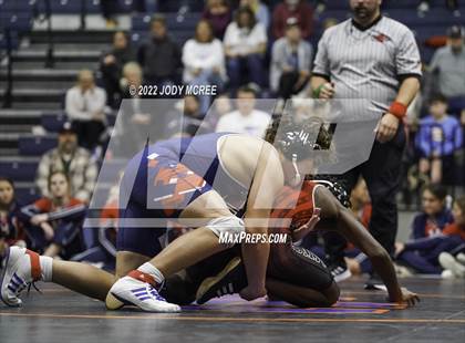 Thumbnail 3 in Lewisburg vs Center Hill photogallery.