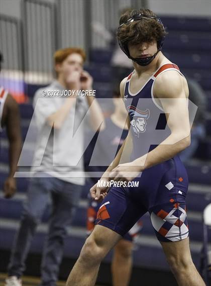 Thumbnail 1 in Lewisburg vs Center Hill photogallery.