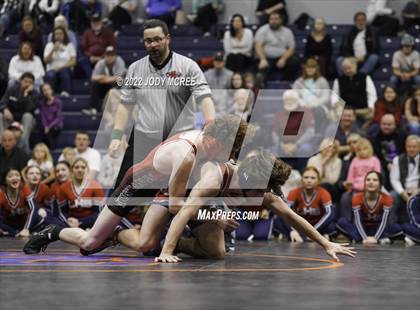 Thumbnail 3 in Lewisburg vs Center Hill photogallery.