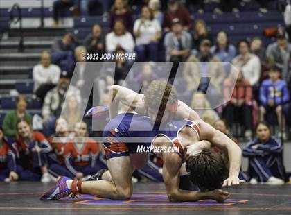 Thumbnail 3 in Lewisburg vs Center Hill photogallery.