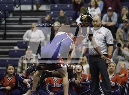 Thumbnail 2 in Lewisburg vs Center Hill photogallery.