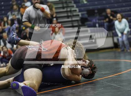 Thumbnail 1 in Lewisburg vs Center Hill photogallery.