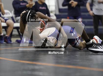 Thumbnail 3 in Lewisburg vs Center Hill photogallery.