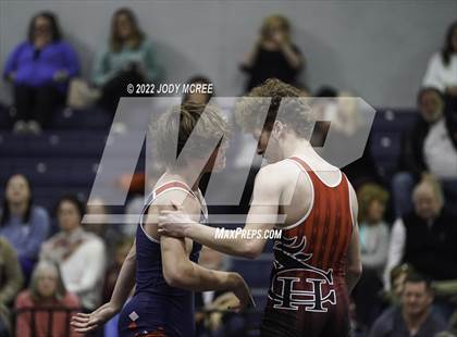 Thumbnail 1 in Lewisburg vs Center Hill photogallery.
