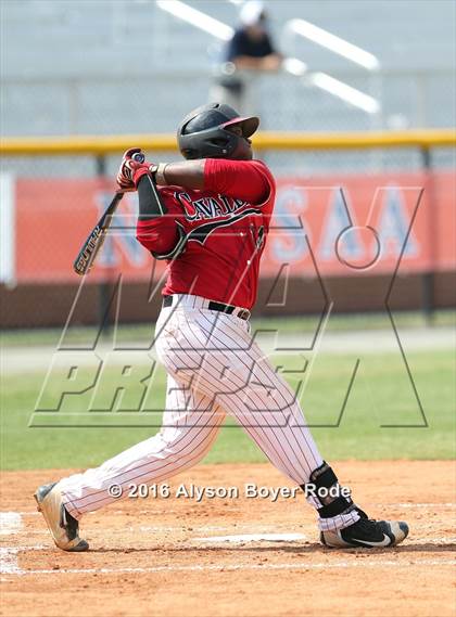 Thumbnail 1 in East Rutherford vs. South Granville (NCHSAA 2A Final, Game 1) photogallery.
