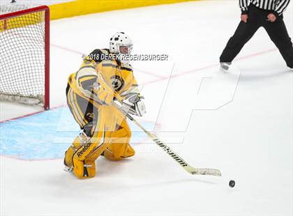 Thumbnail 2 in Valor Christian vs Monarch (CHSAA Ice Hockey Semifinal) photogallery.