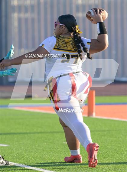 Thumbnail 2 in Marcos de Niza vs Highland (Make Your Mark Invitational) photogallery.