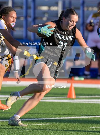Thumbnail 3 in Marcos de Niza vs Highland (Make Your Mark Invitational) photogallery.