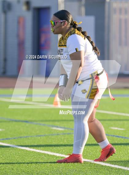 Thumbnail 2 in Marcos de Niza vs Highland (Make Your Mark Invitational) photogallery.